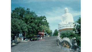 Thích Ca Phật Đài là một ngôi chùa lớn tiêu biểu ở Vũng Tàu  